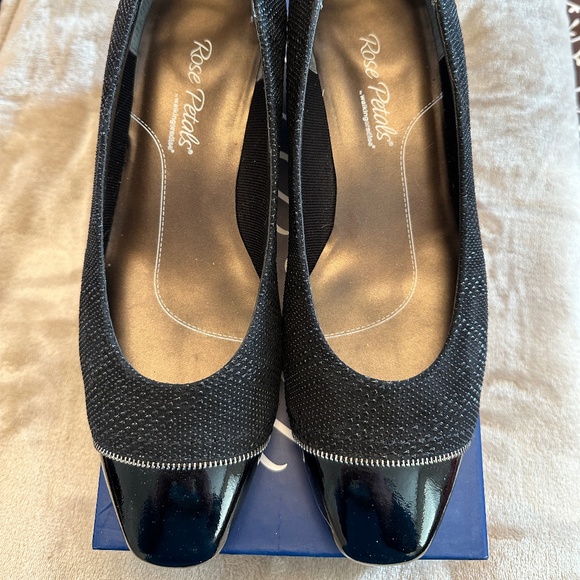 Walking Cradle patent flats - Picture 1 of 6